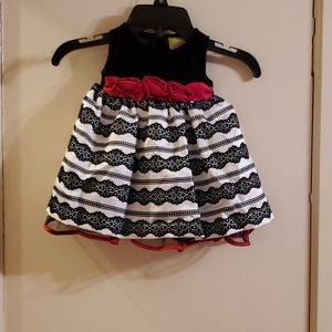Dress size 3/6 months